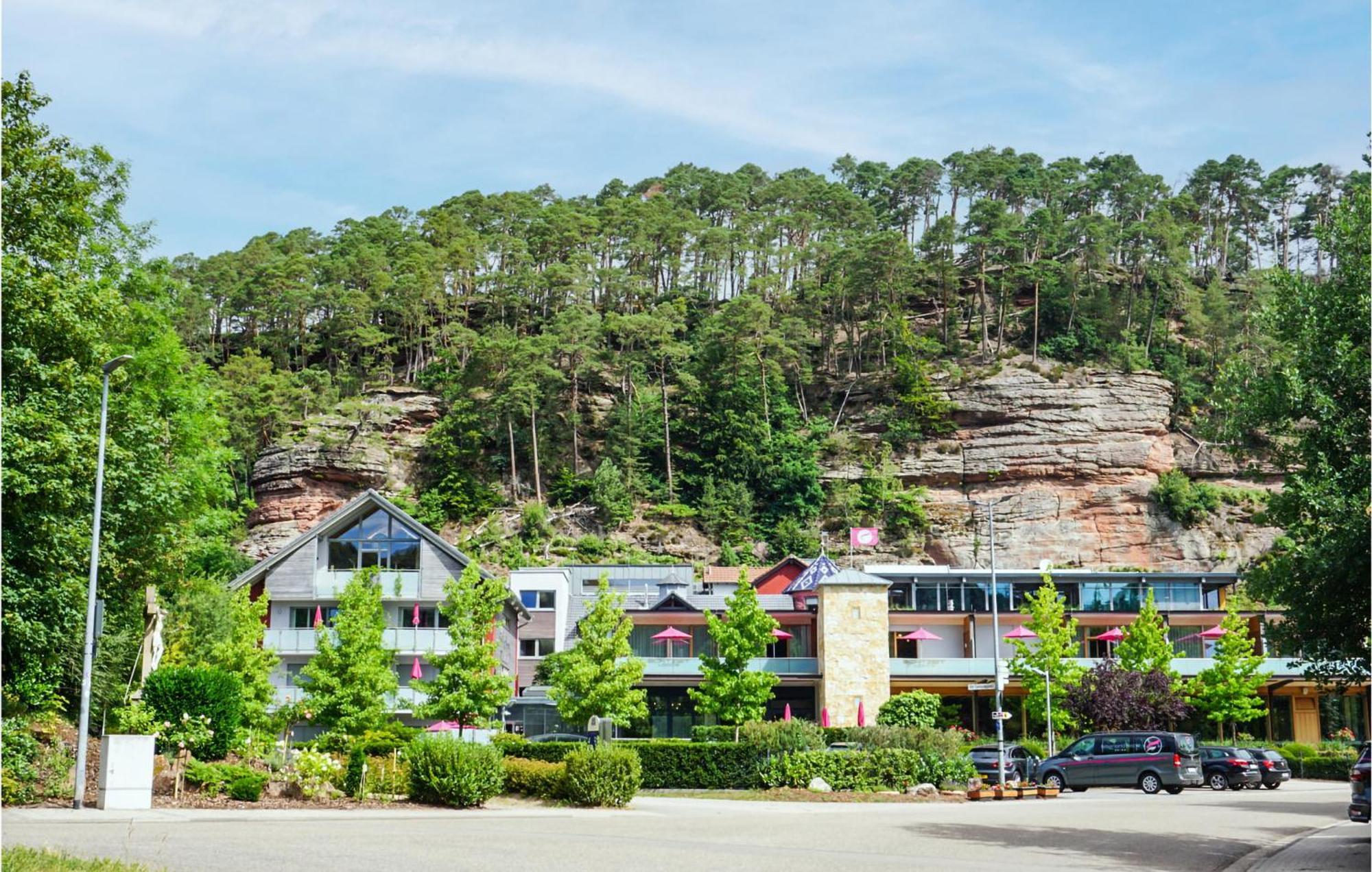 Amazing Apartment In Hinterweidenthal With Wifi Luaran gambar